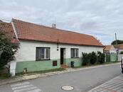 Prodej rodinného domu v obci Damnice, okres - Znojmo, cena 3200000 CZK / objekt, nabízí Vatoreal