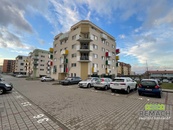 Pronájem,parkovací venkovní stání - Uherské Hradiště - Sady, cena 1500 CZK / objekt / měsíc, nabízí Remach