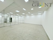 Pronájem kanceláře, 52 m2 - Karviná - Ráj, cena cena v RK, nabízí Reality GRUNT s.r.o.